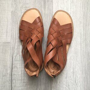 Born Brown Leather Flat Sandals Size 8